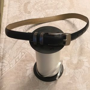 💙Navy Skinny Belt💙  (2+ items with 💙 $5/each)